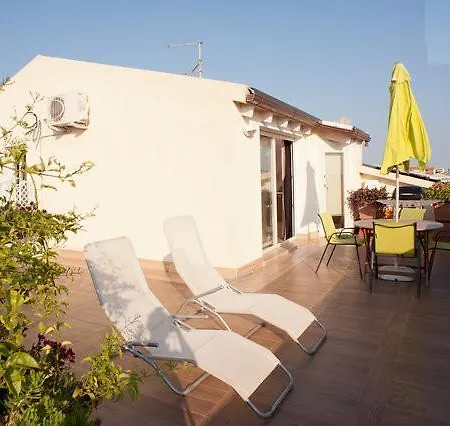 Apartment Atticovacanze *